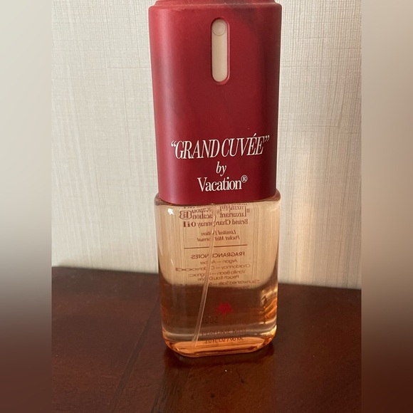 Vacation Grand Cuvée Perfume Mist - Brown - Picture 2 of 2